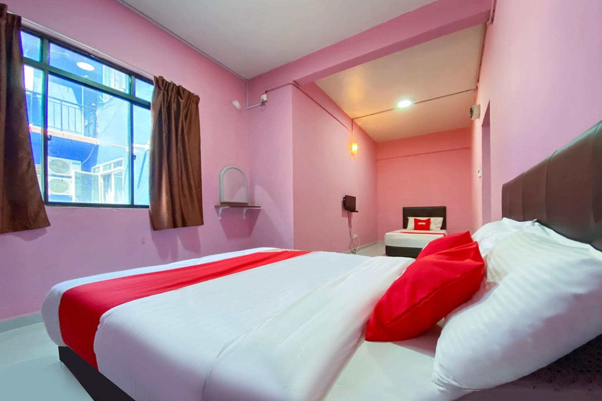 Coop Hotel Kangar Exterior foto